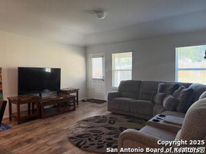 Building Photo - 6411 Kendall Cv