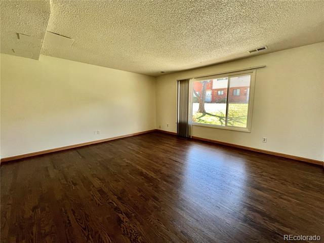 Building Photo - 9032 E Lehigh Ave