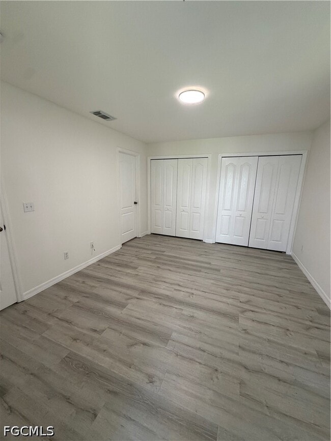 Building Photo - 10625 Windsmont Ct