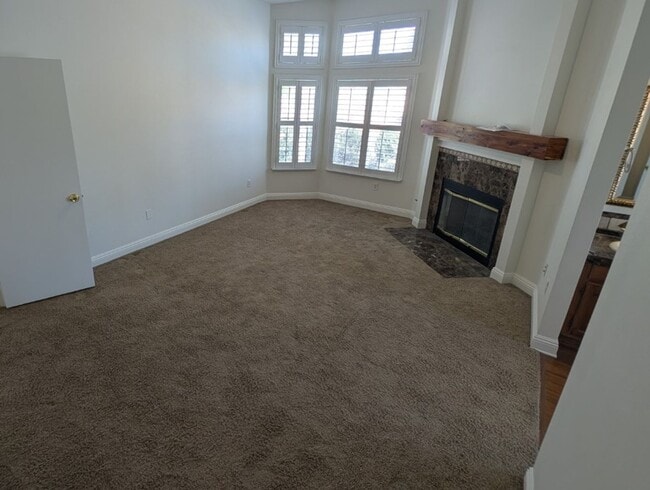 Building Photo - 8432 Airmont Ct