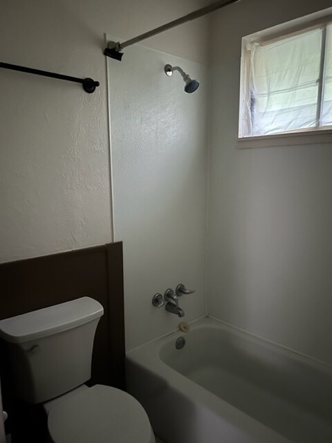 Building Photo - 350 Cross Timbers Dr