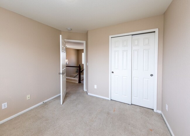 Building Photo - Charming 3 Bed, 2.5 bath in Northgate in D20