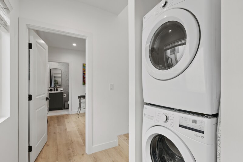 Building Photo - 5624 Raber St