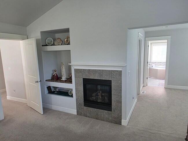 Building Photo - 540 Wilderness Peak Dr NW