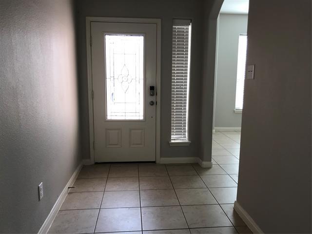 Building Photo - 1817 Mesquite Ln