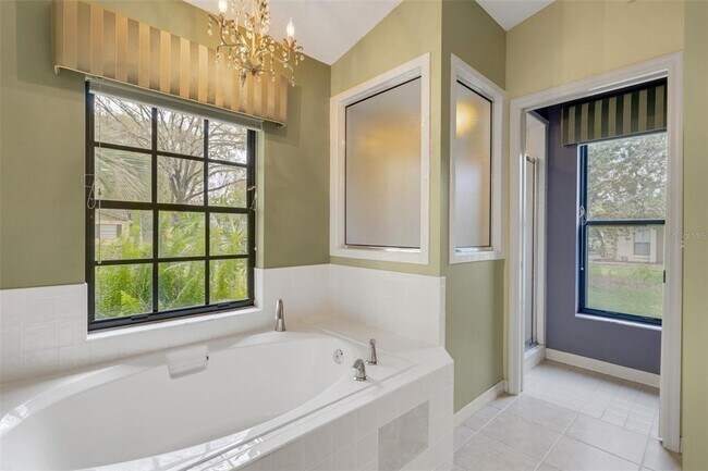 Building Photo - 3845 Garnet Dr