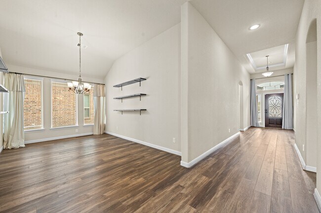 Building Photo - 15114 Winthrop Manor Way