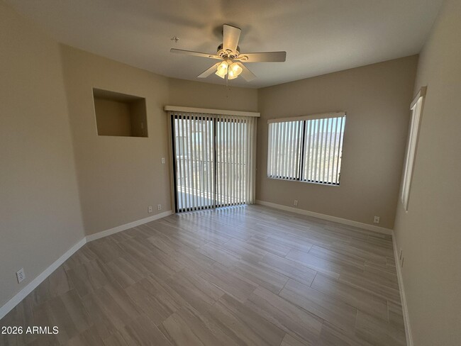 Building Photo - 10401 N Saguaro Blvd