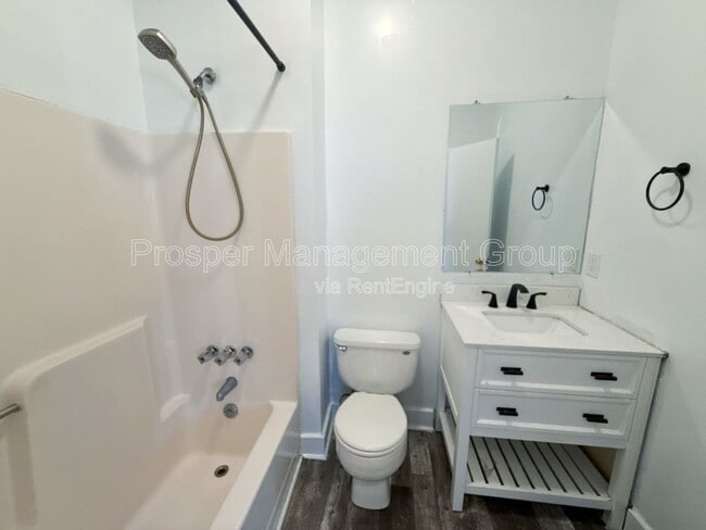 Building Photo - 64 Columbus St