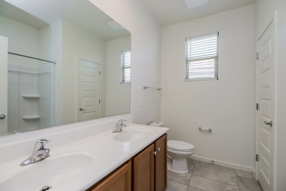 Building Photo - 654 Glen Canyon Dr