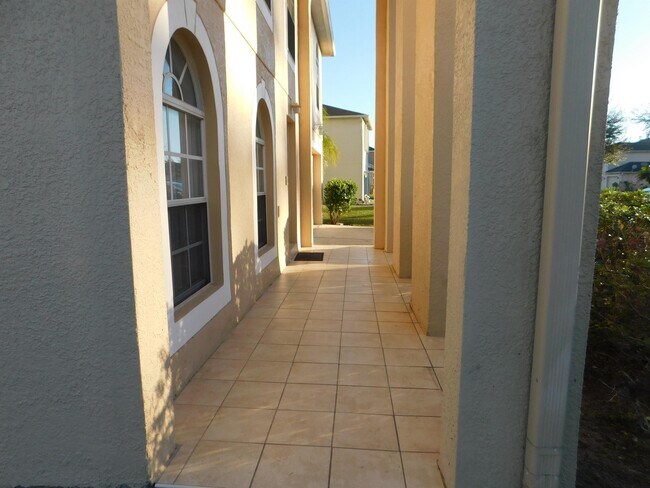 Building Photo - 669 Woodland Creek Blvd