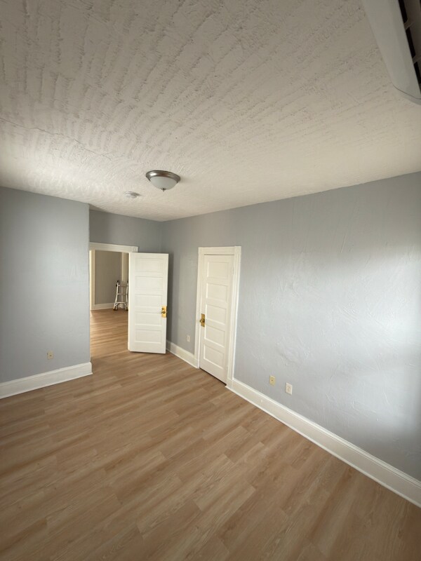 Building Photo - 16 Shepton St