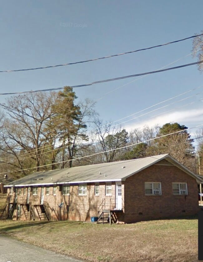 Building Photo - 6051 Tobaccoville Rd