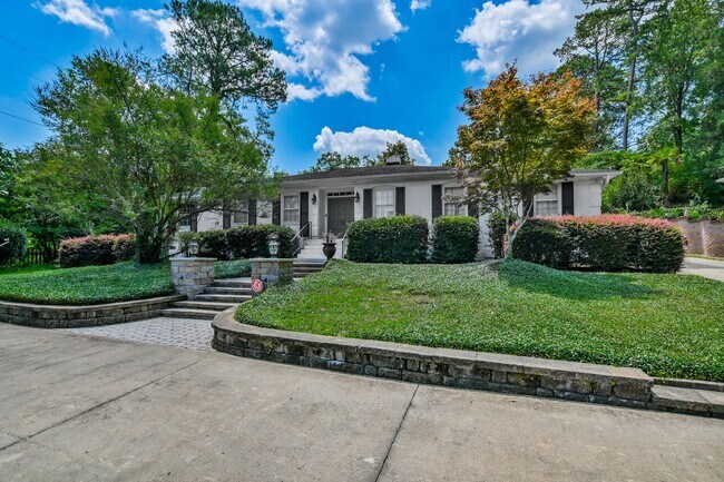 Building Photo - 1 Leconte Ct