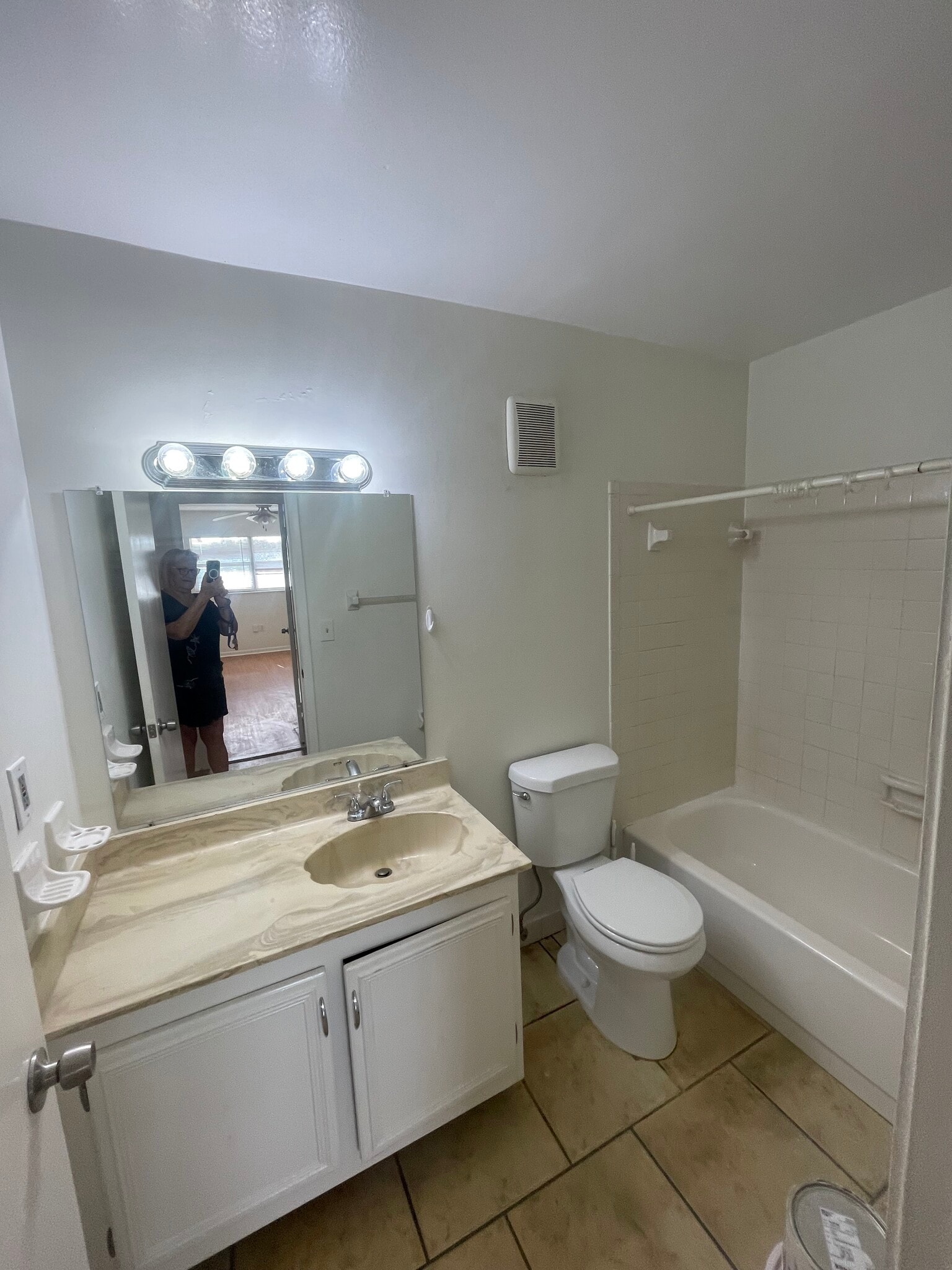 Building Photo - 1860 Massachusetts Ave NE