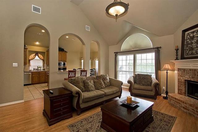 Building Photo - 10118 St Georges Dr