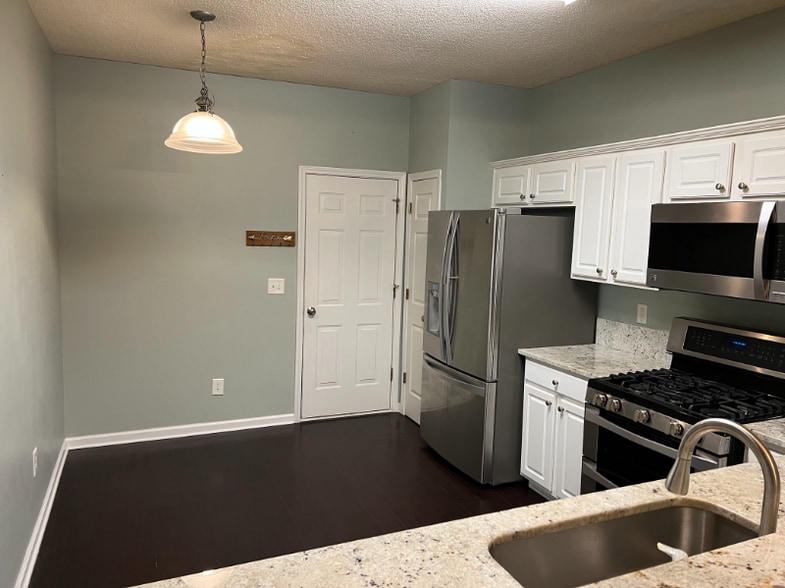 Building Photo - 13217 Marrywood Ct