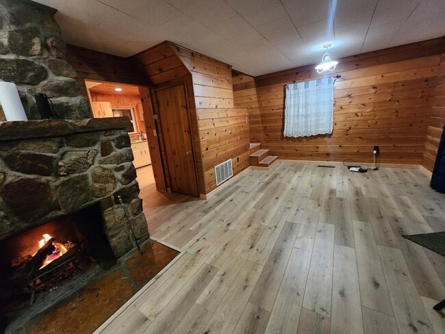 Building Photo - 26251 Alpine Ln