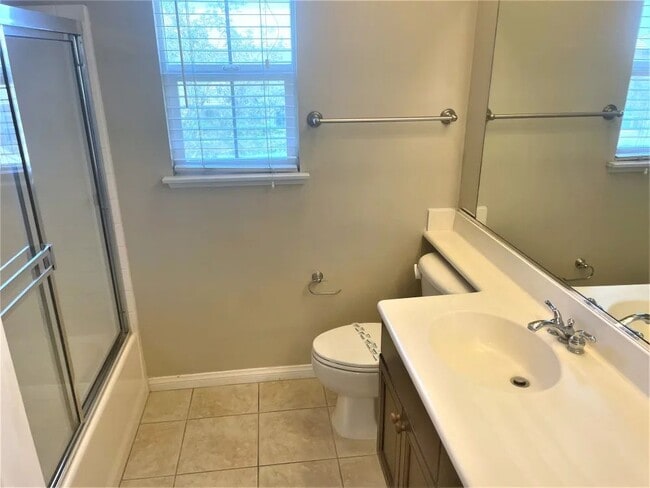 Building Photo - 12571 Chimney Rock Dr