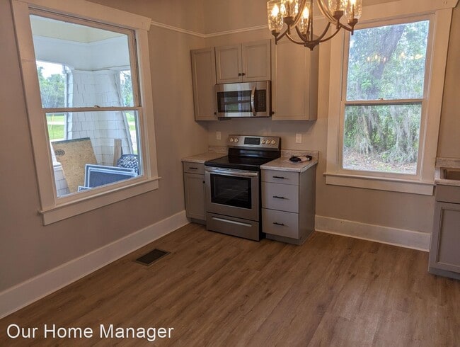 Building Photo - 1 br, 1 bath House - 1150 E New York Ave