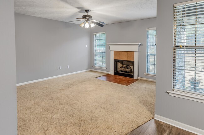 Building Photo - 60 Wilhelmina Cove Rd