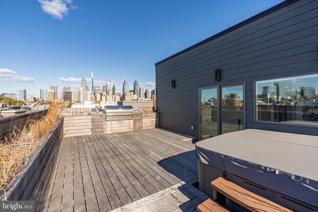 Building Photo - 815 S 20th St