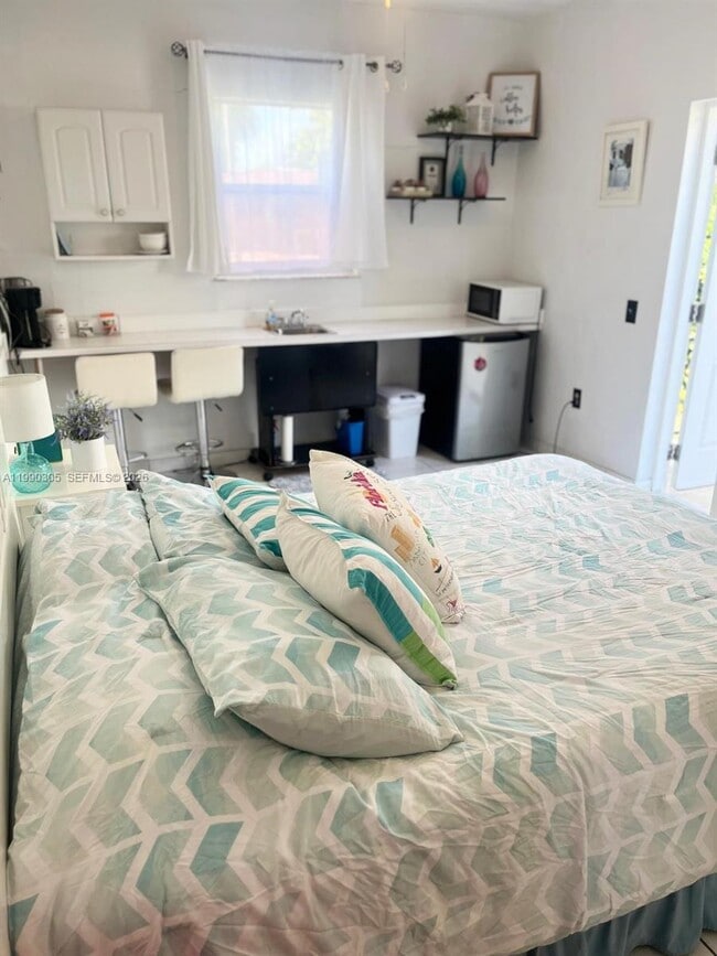 Building Photo - 3775 NW 13th St