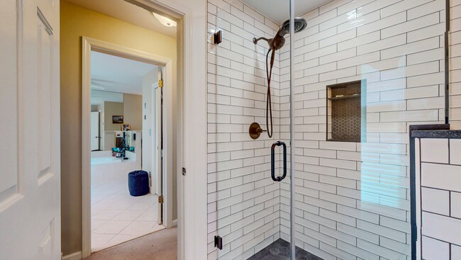 Building Photo - Beautiful Colonial Cape with Fireplace, De...