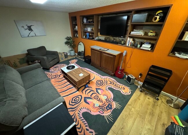 Building Photo - 13260 SW Village Glenn Dr