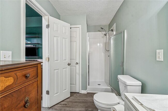 Building Photo - 1212 Torrey Pl SE