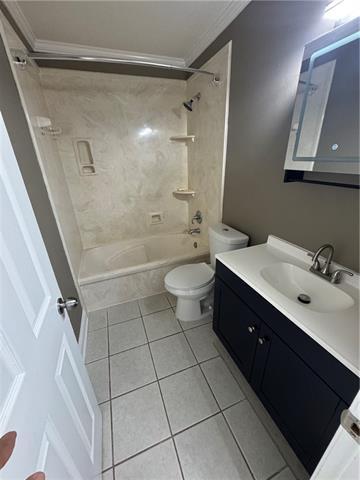 Building Photo - 1240 Gaudet Dr