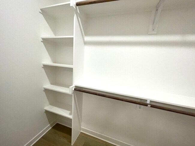 Building Photo - 601 Graham Dr