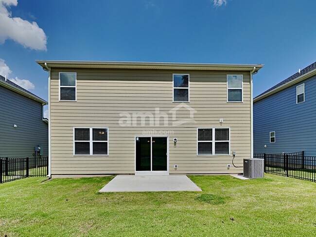 Building Photo - 4314 Spregan Way