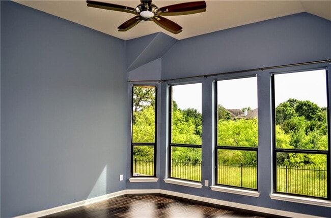 Building Photo - 117 Calima Cove