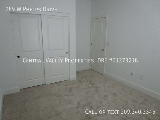 Building Photo - 289 W Phelps Dr