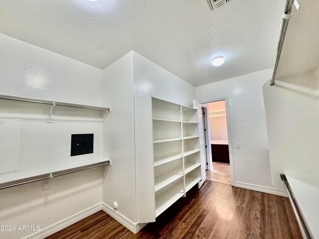 Building Photo - 6858 W Mazatzal Dr