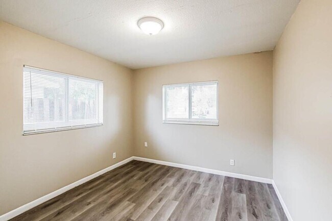 Building Photo - 6730 NW 28th Way