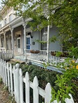 Building Photo - 724 N 1st St