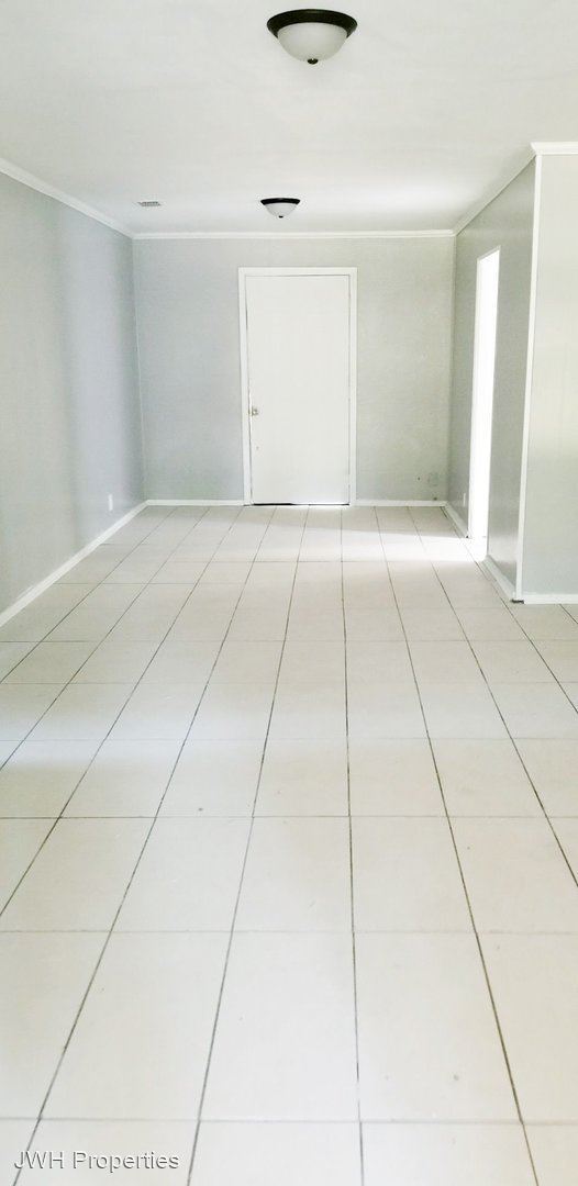 Building Photo - 3 br, 1 bath House - 3203 Wagner St