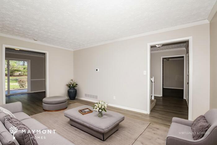 Building Photo - 801 N Peterman Rd