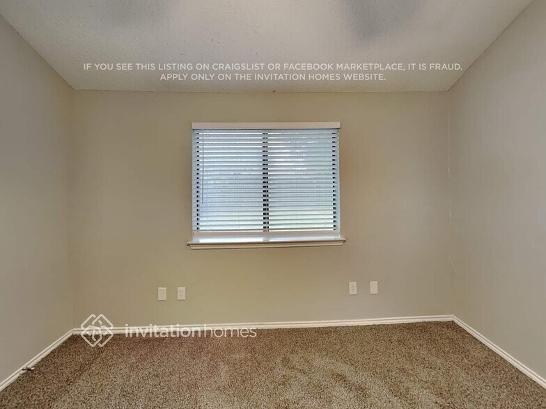 Building Photo - 1213 Colony St