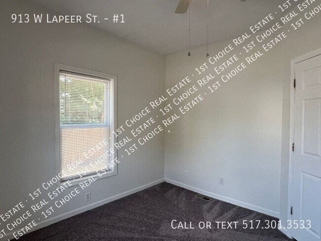 Building Photo - 913 W Lapeer St