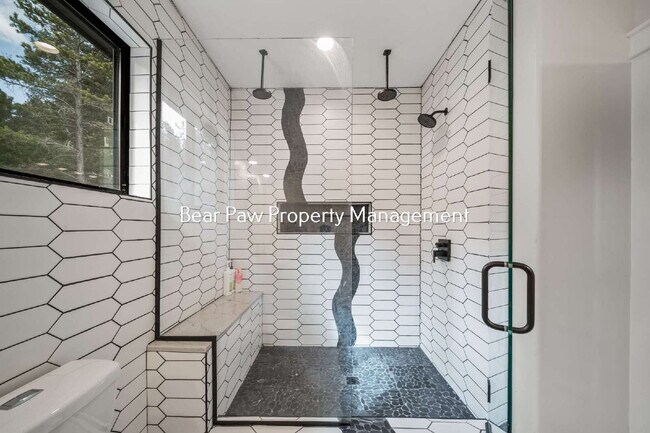 Building Photo - 25553 Mountain Moss Ct