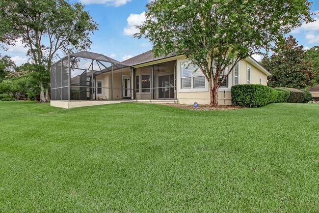 Building Photo - Lake  & Golf Course View Home in North Hampton