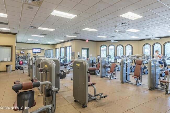 Building Photo - 280 Winding Path Dr