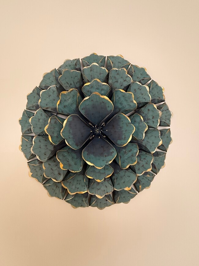 Wall decor - 506 Quincy Ave