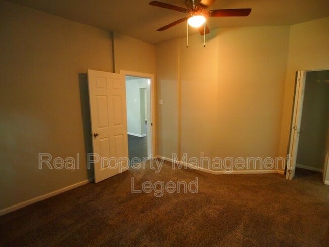 Building Photo - 502 S Rusk St