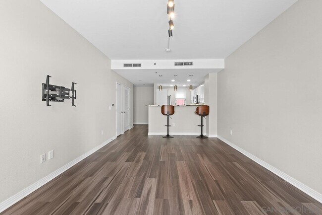 Building Photo - 427 Ninth Ave