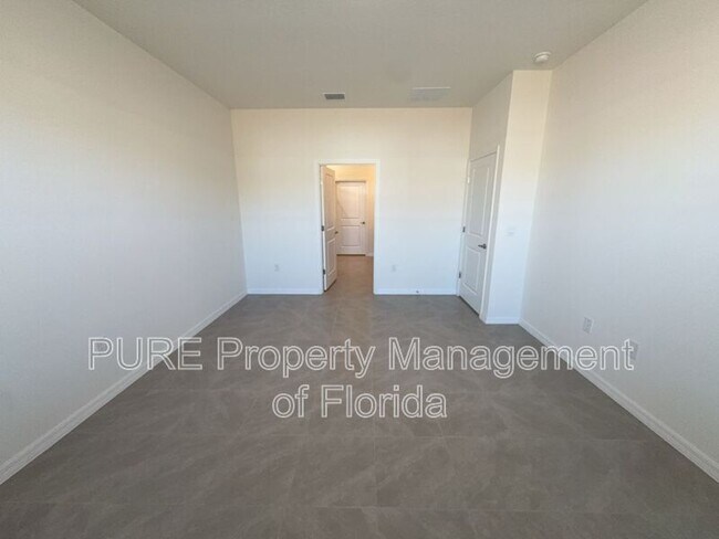 Building Photo - 4122 NW 48th Ter Rd