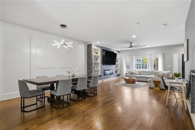 Building Photo - 160 Vanira Ave SE